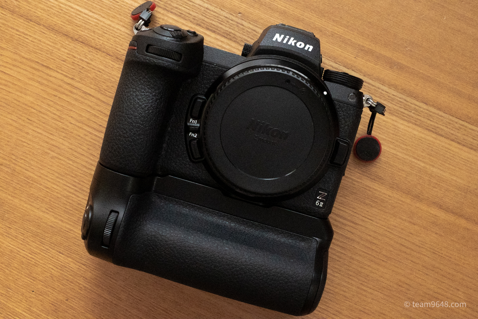 2種類選べる Nikon マルチパワーバッテリーパック MB-N11